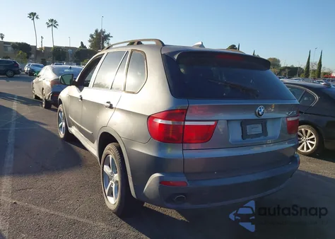 2008 BMW X5 3.0Si z USA, uszkodzony, nr VIN 5UXFE43568L005755